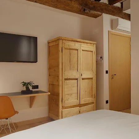 Guest house Donibanea *